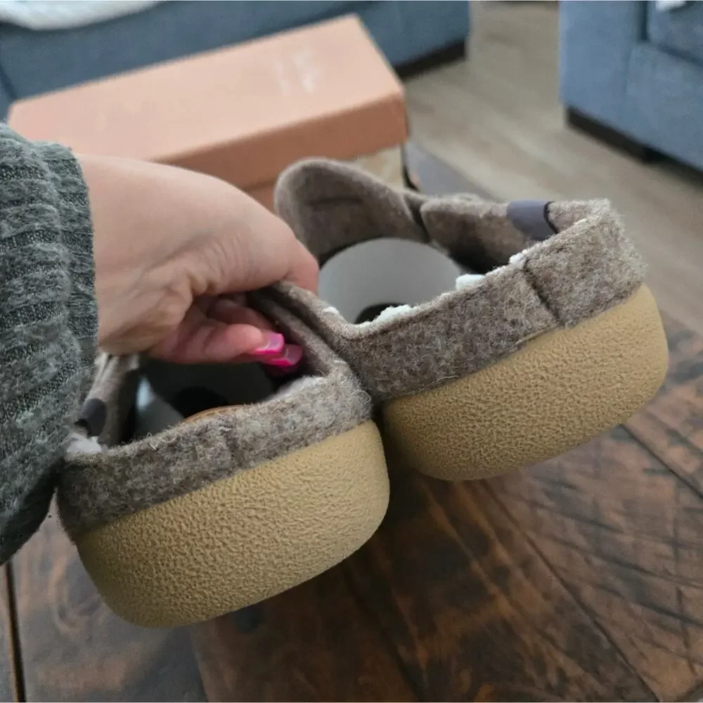 Toni Pons NORTON-FP - Men's clog-style slipper in felt. Color: Taupe. Size US 11